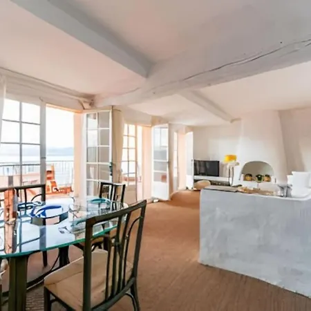 Duplex Avec Vue Panoramique - Port De Apartment *
